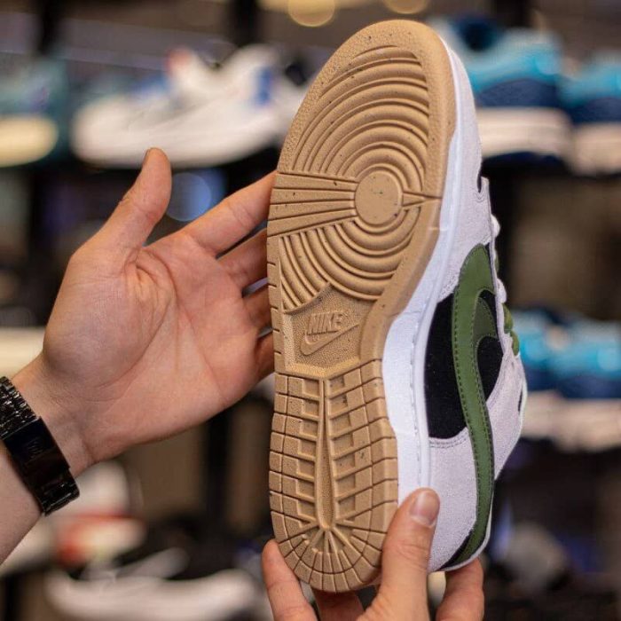 کتونی اس بی دانک لو سبز زیتونی SB Dunk Low Pro Yuto Horigome - Image 2