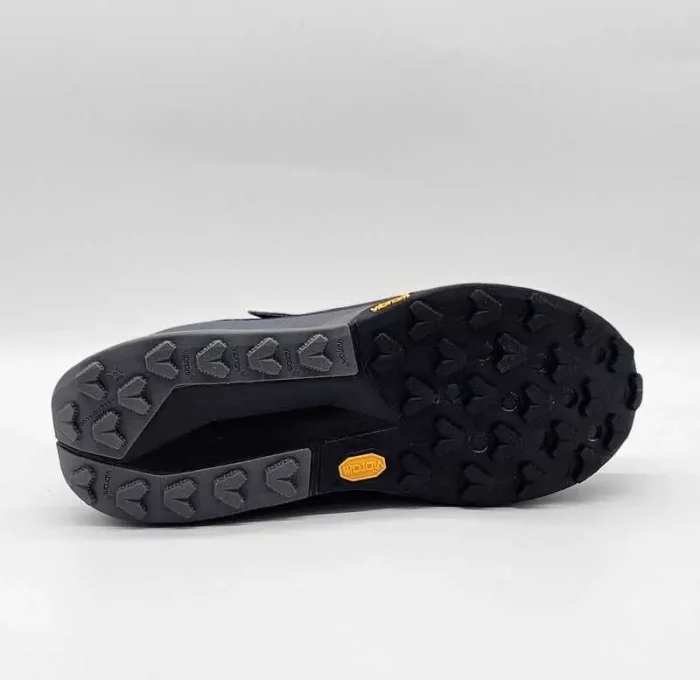 کتونی کوهنوردی Nike Zegama 2 ویتنام - Image 4